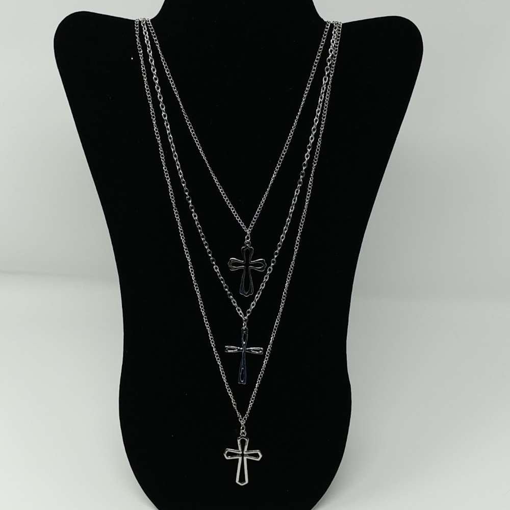 NWT Triple Layered Cross Necklace